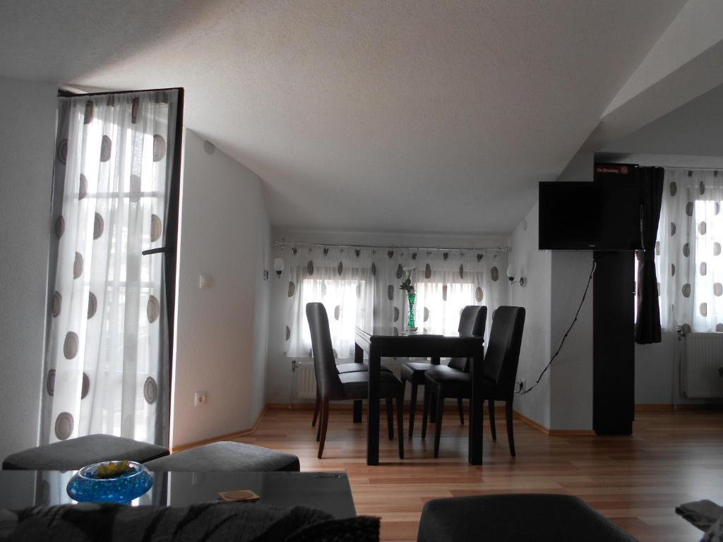 House Meri Ohrid Rom bilde