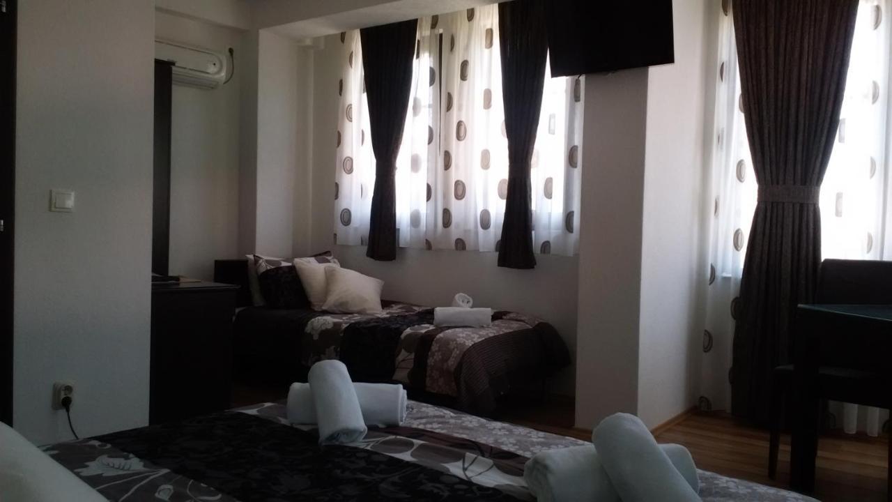 House Meri Ohrid Rom bilde