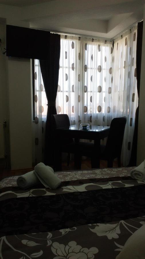 House Meri Ohrid Rom bilde