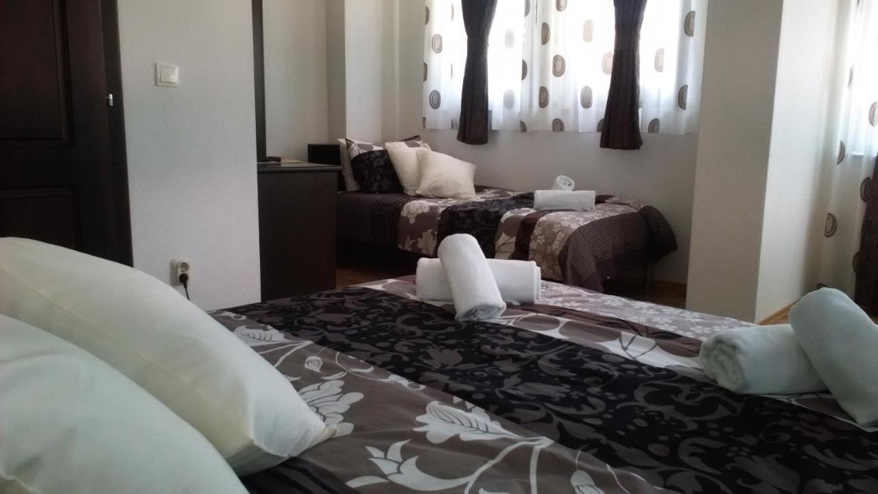 House Meri Ohrid Rom bilde